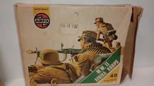 AIRFIX Products  1974 WWII Afrika Korps No. 0171-6 Complete Kit 48 PCs., N.O.S.