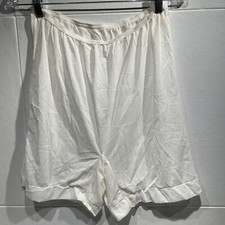 Vintage 1940's White Sylray granny Panties Spun-lo Nylon Fabric Sport Trunk 8
