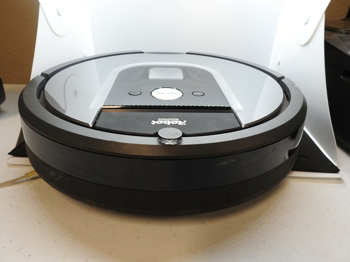 iRobot ルンバ Roomba 960 iRobot Roomba 960 WiFi Connected Robot Vacuum & 2 Virtual