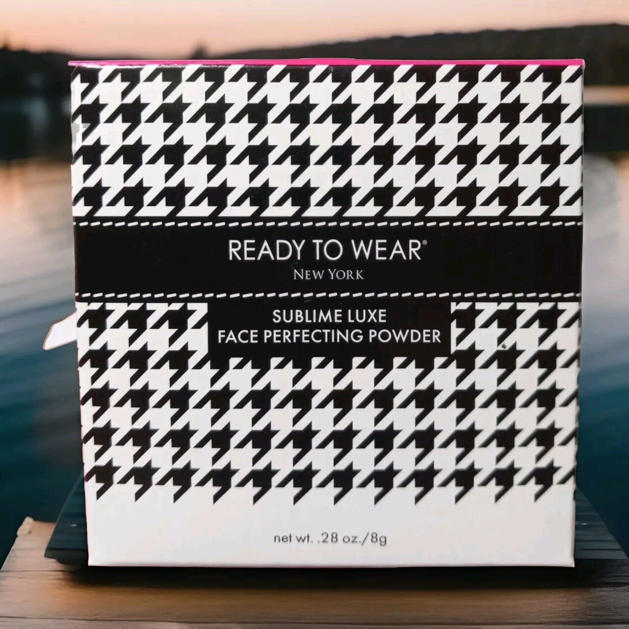 Ready To Wear New York Sublime Luxe Face Perfecting Powder MEDIUM 0.28 oz 8g