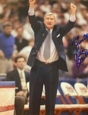 Dean Smith signed autographed 8x10 Photo UNC North Carolina Legendary Coach