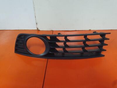 AUDI A4  LH FOGLIGHT GRILLE, B6 (A4), SEDAN/WAGON, 07/01-02/06, P/N,  8E0807681