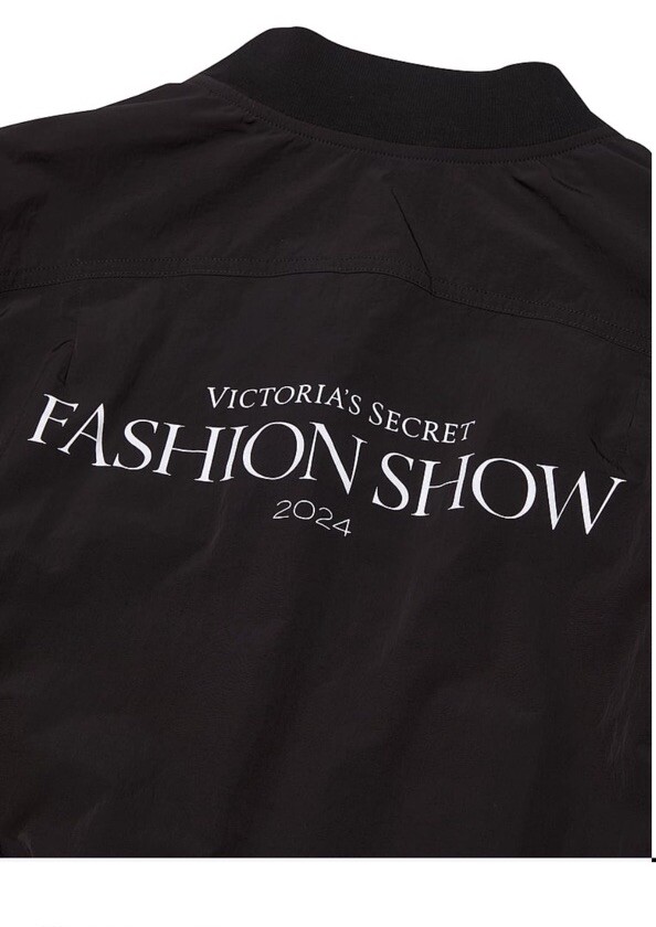 Victoria's Secret - Victoria's Secret ヴィクトリアシークレット ボンバージャケット NWT VICTORIA'S SECRET FASHION SHOW 2024 PARACHUTE BOMBER JACKET