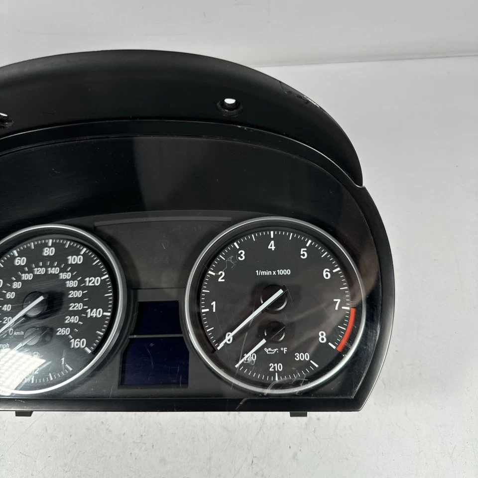 Cuadro de instrumentos velocímetro BMW 335i 2007-2011 medidores 9130229-01  Foto 3 de 4
