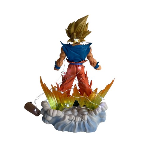 Dragon Ball Z Son Goku Super Saiyan Modellino con Luci - Foto 4 di 8