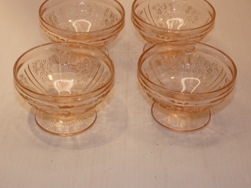 Vintage Federal Sharon Pink Depression Glass Set 4 Sherbets - Picture 2 of 6