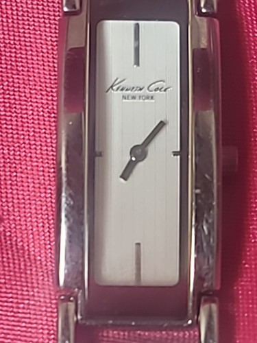 Kenneth Cole Rectangular St. Steel White Leather Band Damenuhr läuft! " - Bild 4 von 5