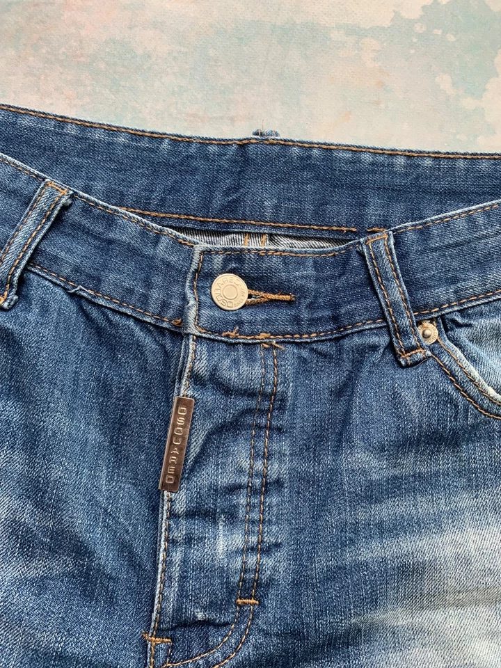 Pantalones cortos de mezclilla para hombre Dsquared2 azules talla 34 de lujo Foto 3 de 4