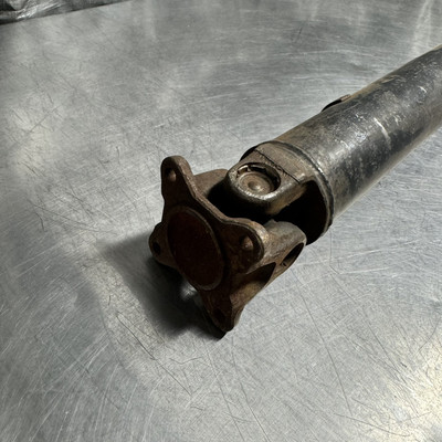 TOYOTA AE86 GTS M/T Driveshaft W/Center Bearing 4age Drive