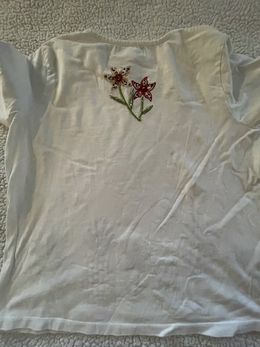 Camiseta para mujer Susan Bristol blanca bordada fruta manga corta grande - Imagen 4 de 6