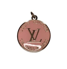 LV ZIPPER PULL CHARM GOLD Baby Pink 25MM