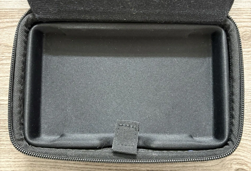 Nintendo DS Game Lot w/ Carrying Case 8 Games Call Of Duty, Diddy Kong, Etc. - Image 4 of 4