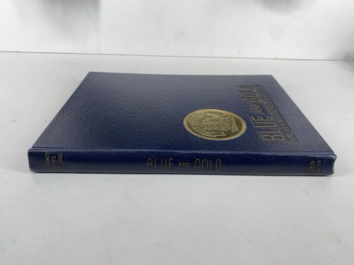 1969 Kearney State College Yearbook Kearney Nebraska NE Blue And Gold Vol 52 - Imagen 5 de 15