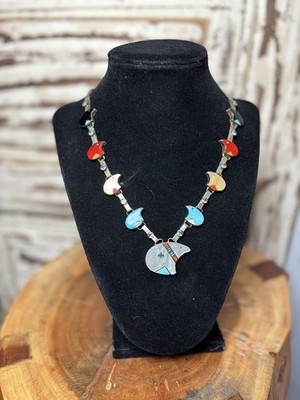 Southwestern Native American Bear Necklace Turquoise Bobbie Esalatio Zuni
