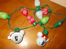 Disney Parks Santa Claus Mickey & Minnie Mouse Christmas Light Up Necklace
