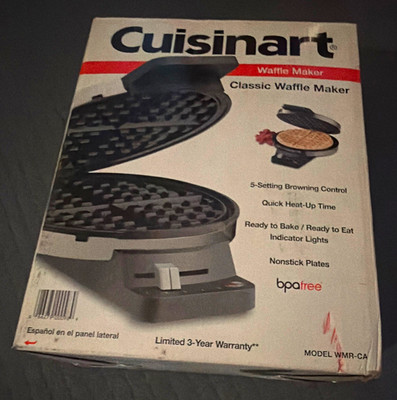 Cuisinart WMR-CA Classic Waffle Maker 700W Non-Stick Temp Control Silver