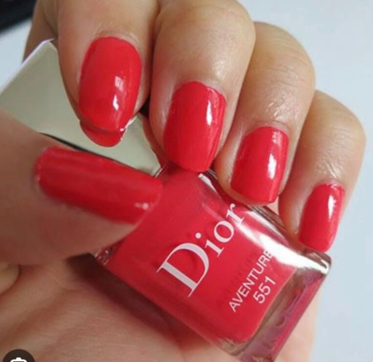 Dior Vernis Nail Polish Varnish Gel Shine Wear Protective Care 551  ADVENTURE