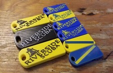 1- SCUBA Whistle Dive Alert Diving Storm Loud Safety Camping Hiking Water Rescue