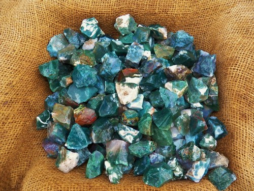 500 Carat Lots of Fancy Jasper Rough - Plus a FREE Faceted Gemstone - Picture 8 of 12