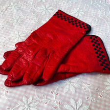 Red Leather Gloves Black Trim Made in Italy Size 6.5 Cashmere Lined Used