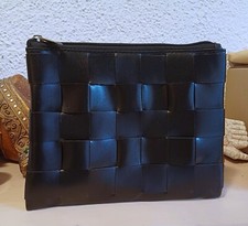 Douglas Kosmetiktasche schwarz Kulturbeutel Kunstleder 21 x 17 x 1 cm NEU