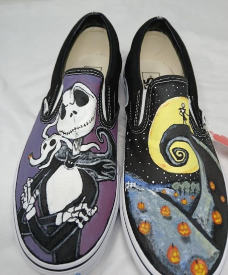 Authentic Vans x A Nightmare Before Christmas Men 10.5 slip 