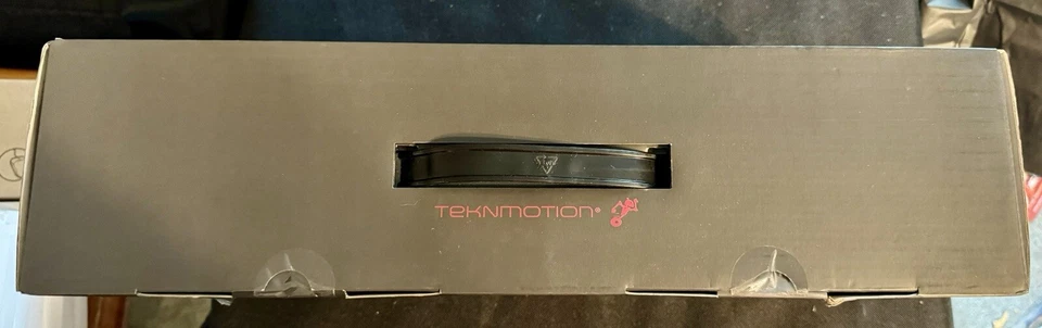 TekNmotion Nibiru 4-In-1 GAMING BUNDLE: Keyboard, Mouse, Headset, Mousepad PC - Image 3 of 4