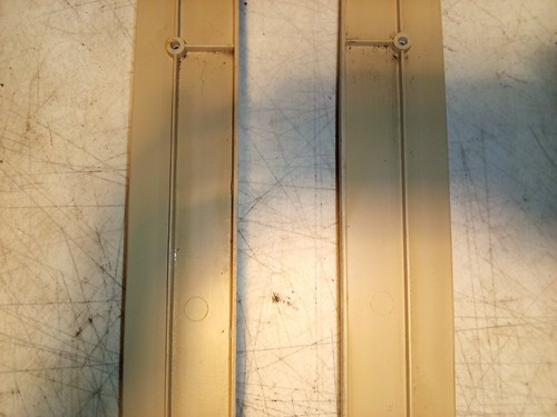 OEM 1973-1991 Chevy GMC Suburban Tan Lower Center Pillar Interior Trim - Picture 14 of 18