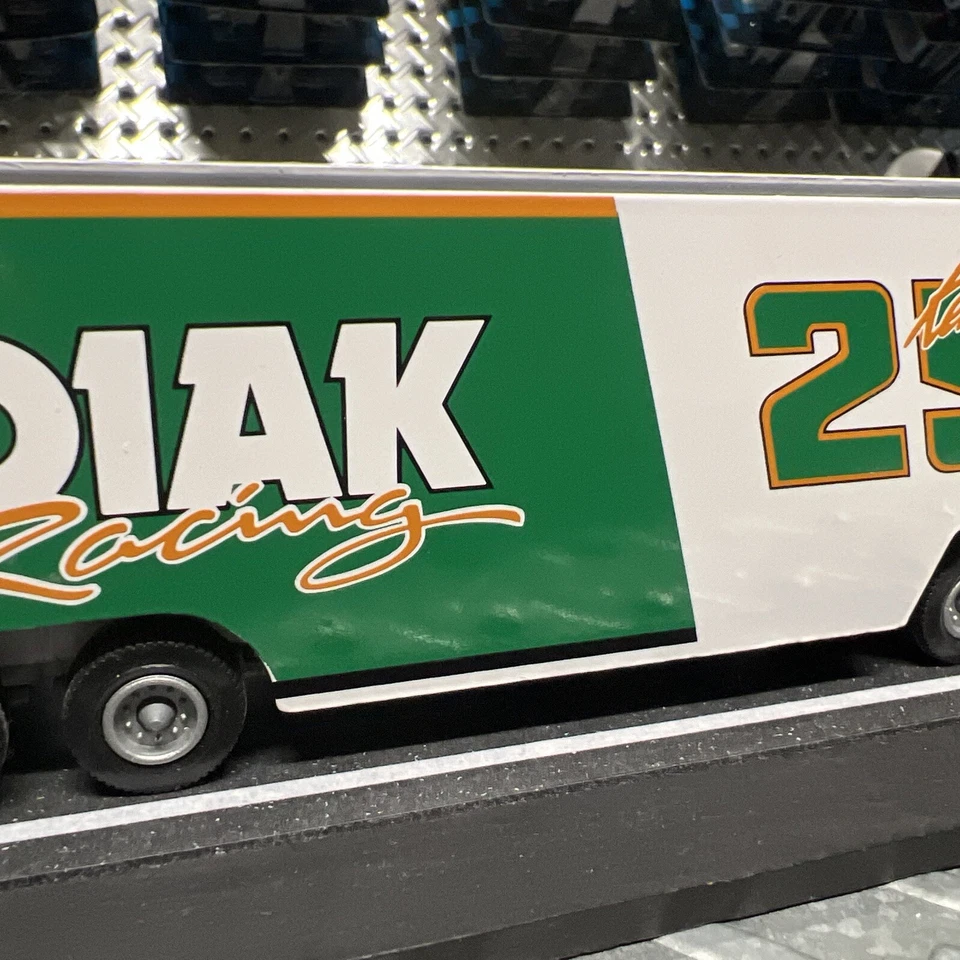 Ken Schrader #25 - Kodiak Racing.  Very Nice Winross Die-cast Collectible! - Image 4 of 4