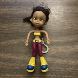 2 filles de poupées. Les deux son... | Jouets et maquettes: enchères