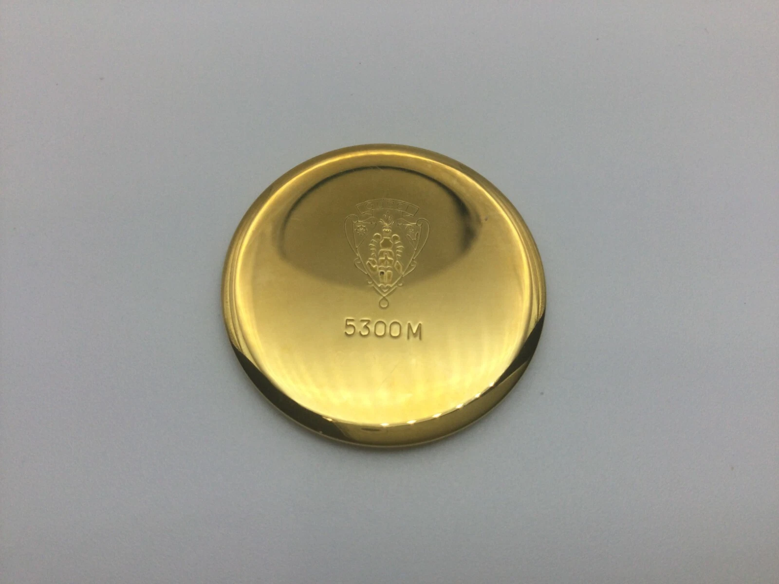 COQUE ARRIÈRE DU BOÎTIER DE MONTRE GUCCI 5300M neuve