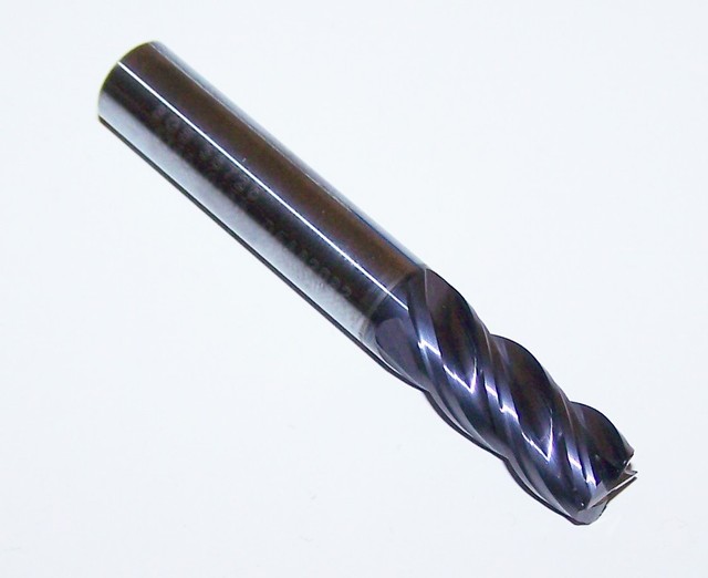 3/8" (.375") KYOCERA SGS 4 FLUTE ZCARB ENDMILL FOR STEELS AND