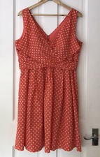Red Spotty Nine West Tea Dress Size 14 Crossover 50s