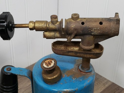 Vintage Turner Gasoline Blow Torch Sycamore Illinois - Picture 3 of 12