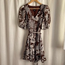 Express brown short dress puff sleeve floral v-neck XS tropical vacation boho