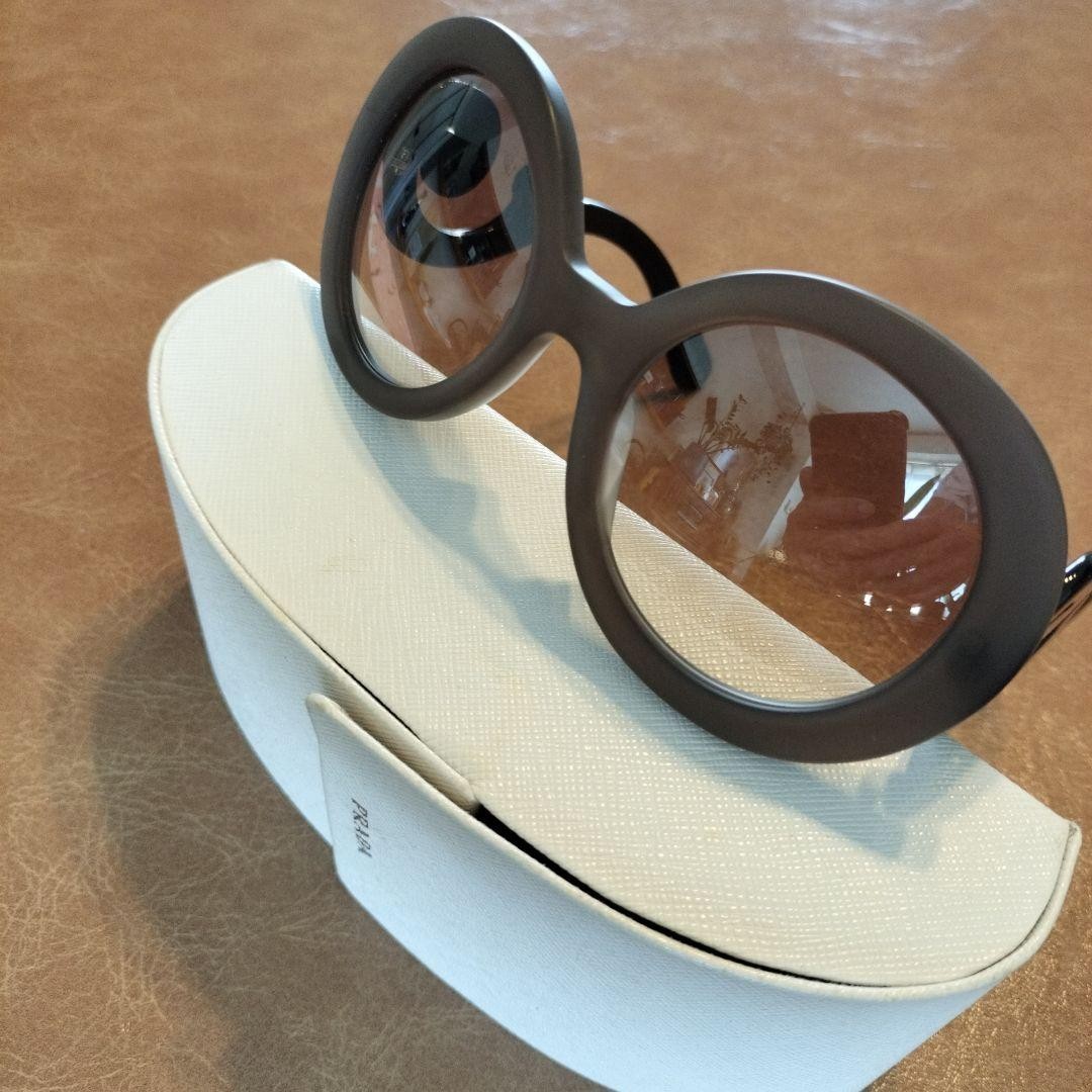 PRADA Minimal Baroque Sunglasses HYDE Model from japan - Gem