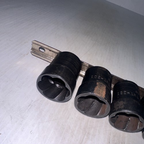 Blue Point 5pc 1/2" Drive Shallow Turbo / Twist Socket Set 3/4-1" 19mm - Picture 5 of 6