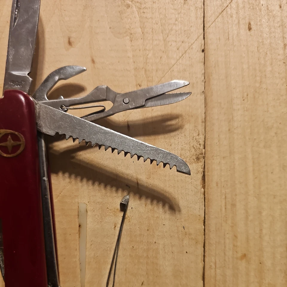 Vintage Victorinox Style China Multi Tool Blade Scout Camp Folding Pocket Knife - Image 3 of 4