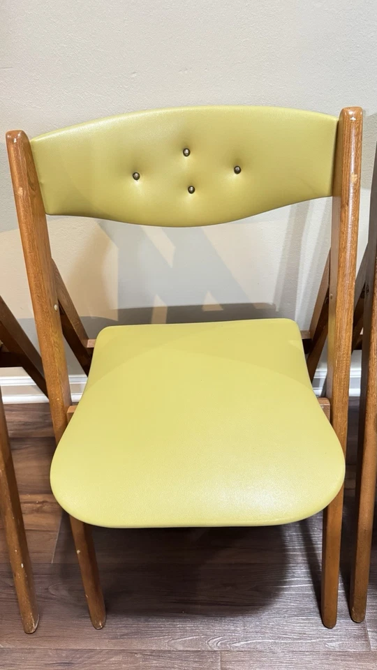 MCM Stakmore Folding Chair Set Of 4 Atomic Wood Yellow Vinyl Seat USA Made - Image 3 of 4
