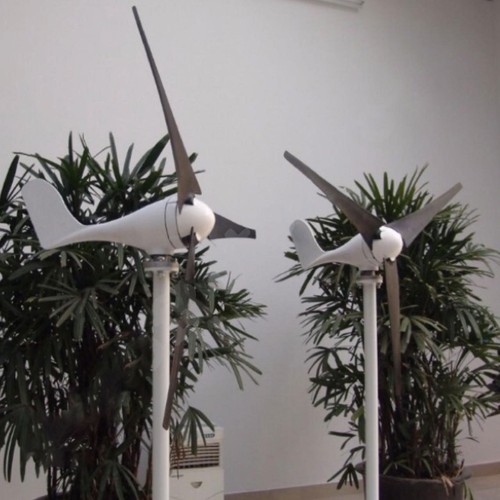 200W 12V Wind Turbine Generator 3 Blade Digital Hybrid Wind Solar Controller - Picture 7 of 8