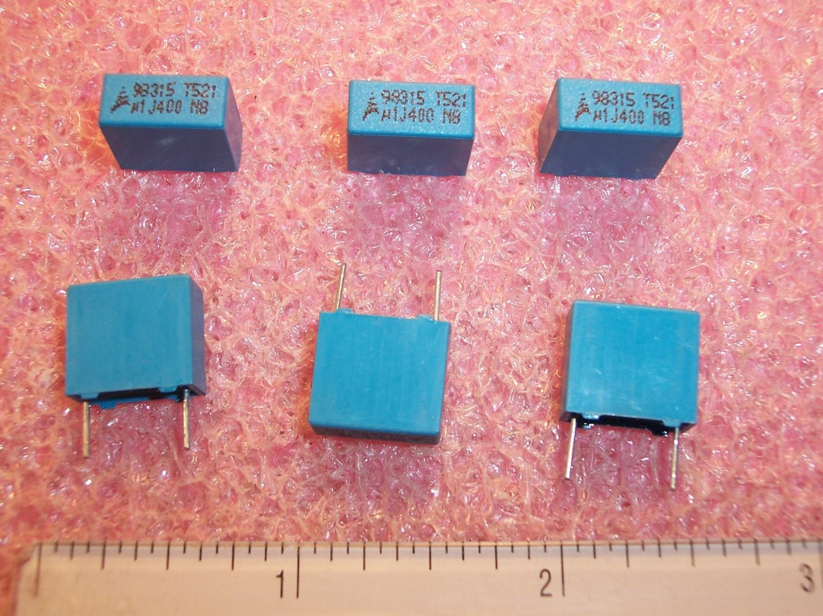 QTY (50) .1uf 400V 5% METALLIZED POLYESTER FILM CAPACITORS