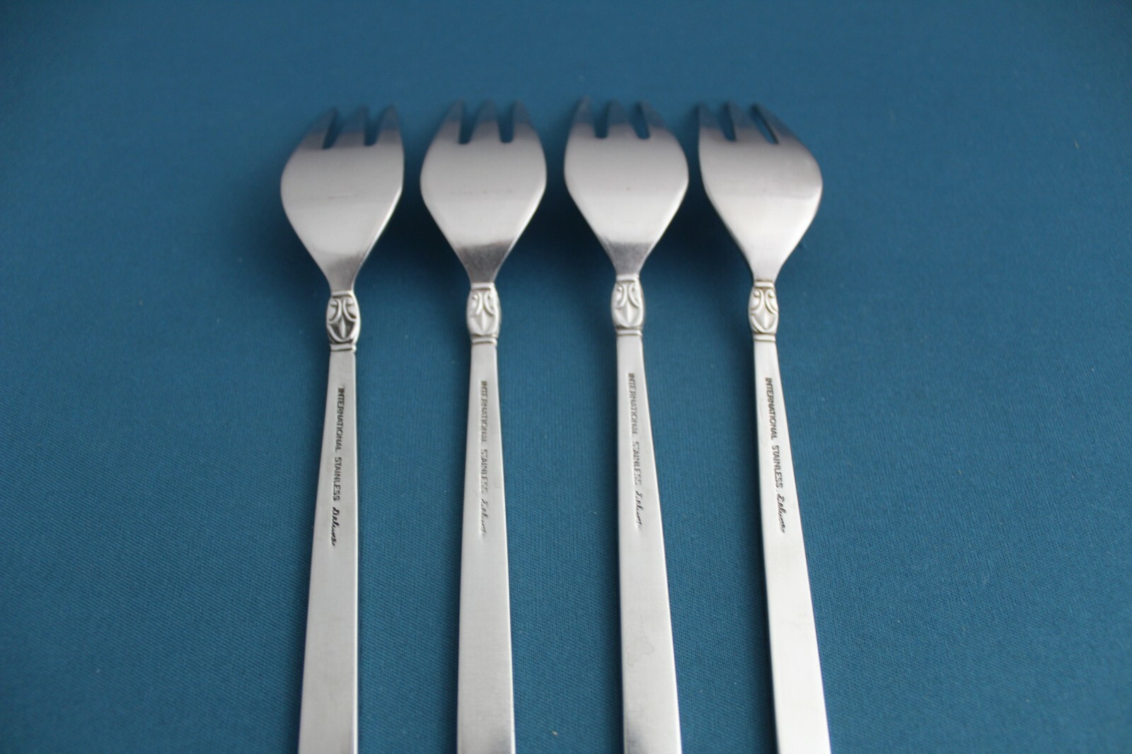 4 Salad Forks International NORSE Deluxe Stainless 7 1/8"