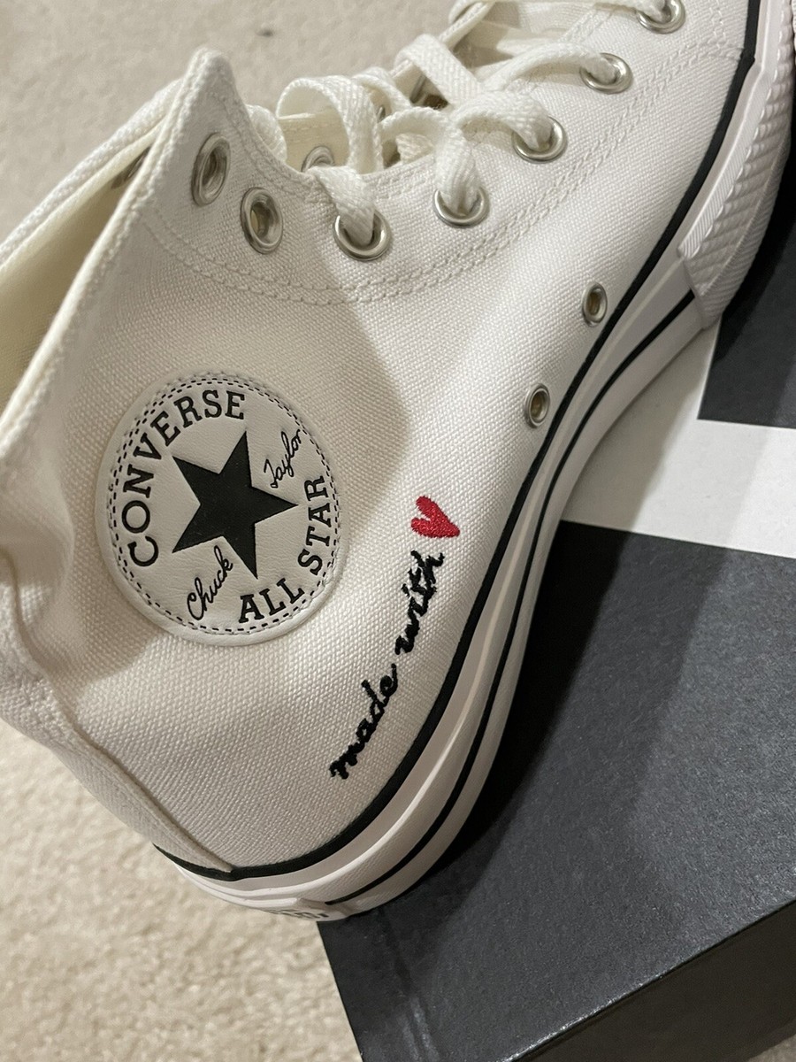 Size 9 - Converse Chuck Taylor All Star Lift High Valentine's Day