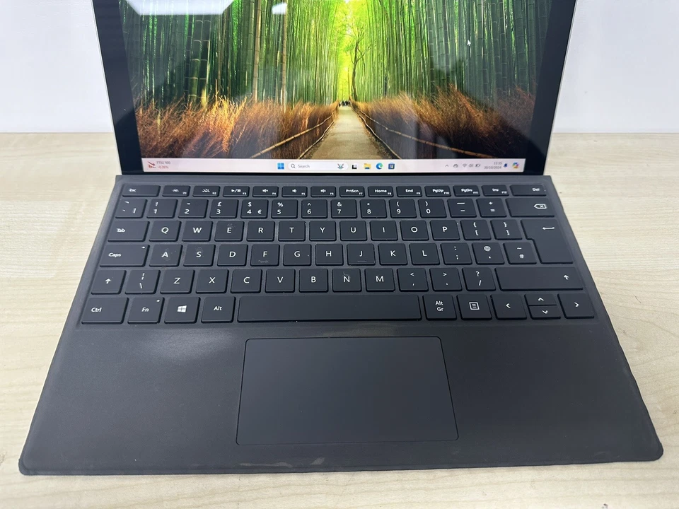 Microsoft Surface Pro 4 2 in 1 Laptop touchscreen i5-6300U 4GB RAM 128GB Win 11 - Image 4 of 4
