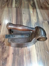 Charcoal Sad Iron With Chimeny Antique Cast Steel 1.5" Steam Exhaust 8" Long 5"w