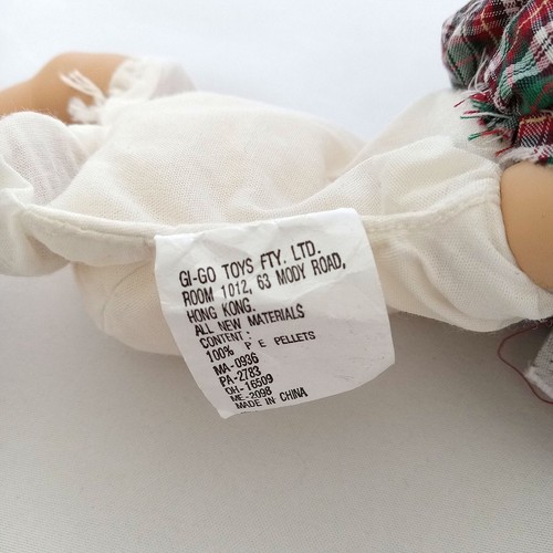 VINTAGE GIGO BABY DOLL | PLAID DRESS & HAT | TOY FOR KIDS OR COLLECTIBLE - Picture 12 of 12