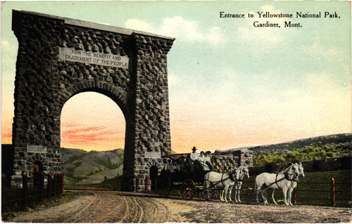 YELLOWSTONE POSTKARTE, EINGANG YELLOWSTONE PARK GARDINER, Montana C.T. & co.