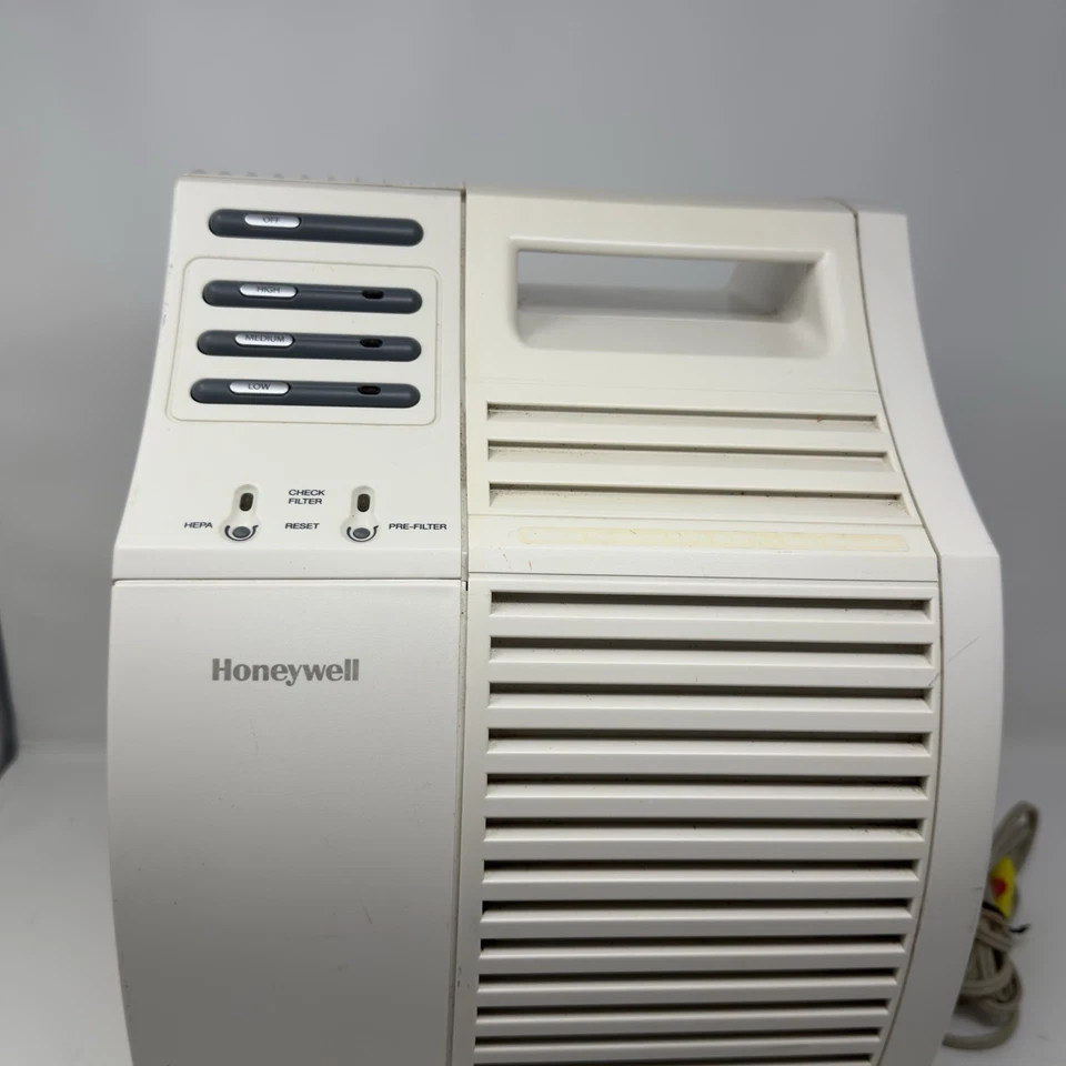 Honeywell 17000-S Air Purifier Off White QuietCare True HEPA  3 Speed Tested - Image 2 of 4