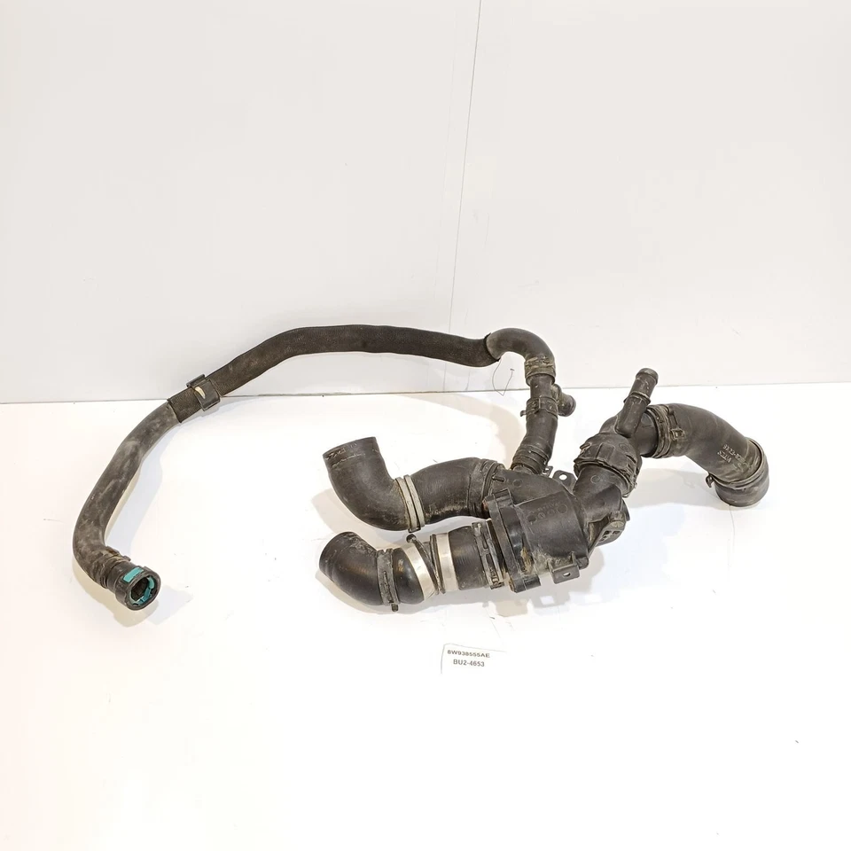 Land Rover Range Rover 2011 tubería de manguera de refrigerante 8W938555AE Foto 4 de 4