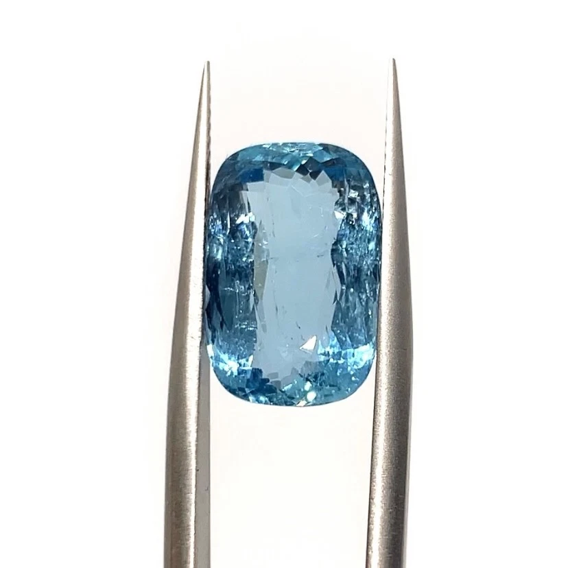 7Ct Earth Mined Natural Stunning Blue Santa Maria Brazilian Aquamarine - Image 2 of 4